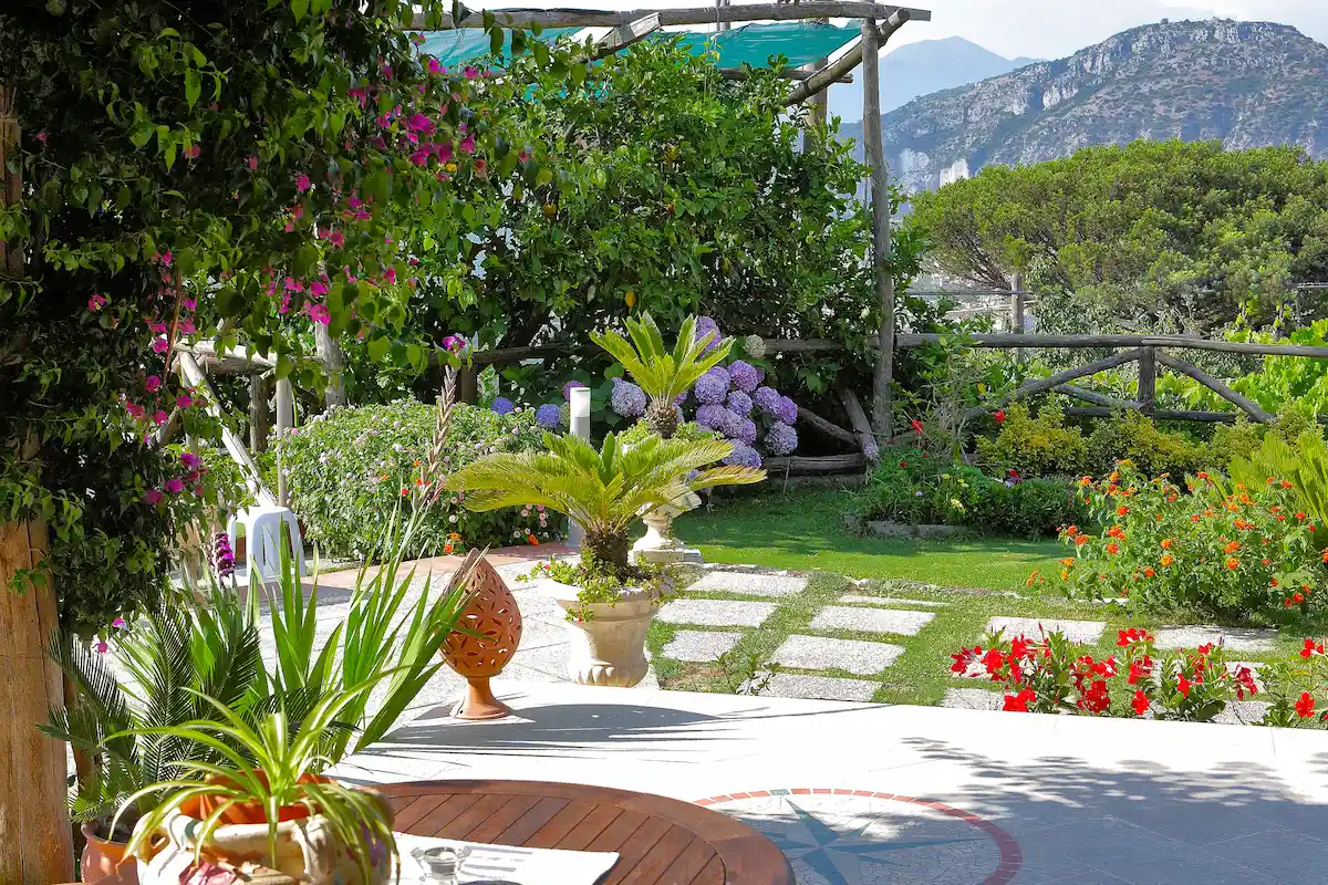 Garden1